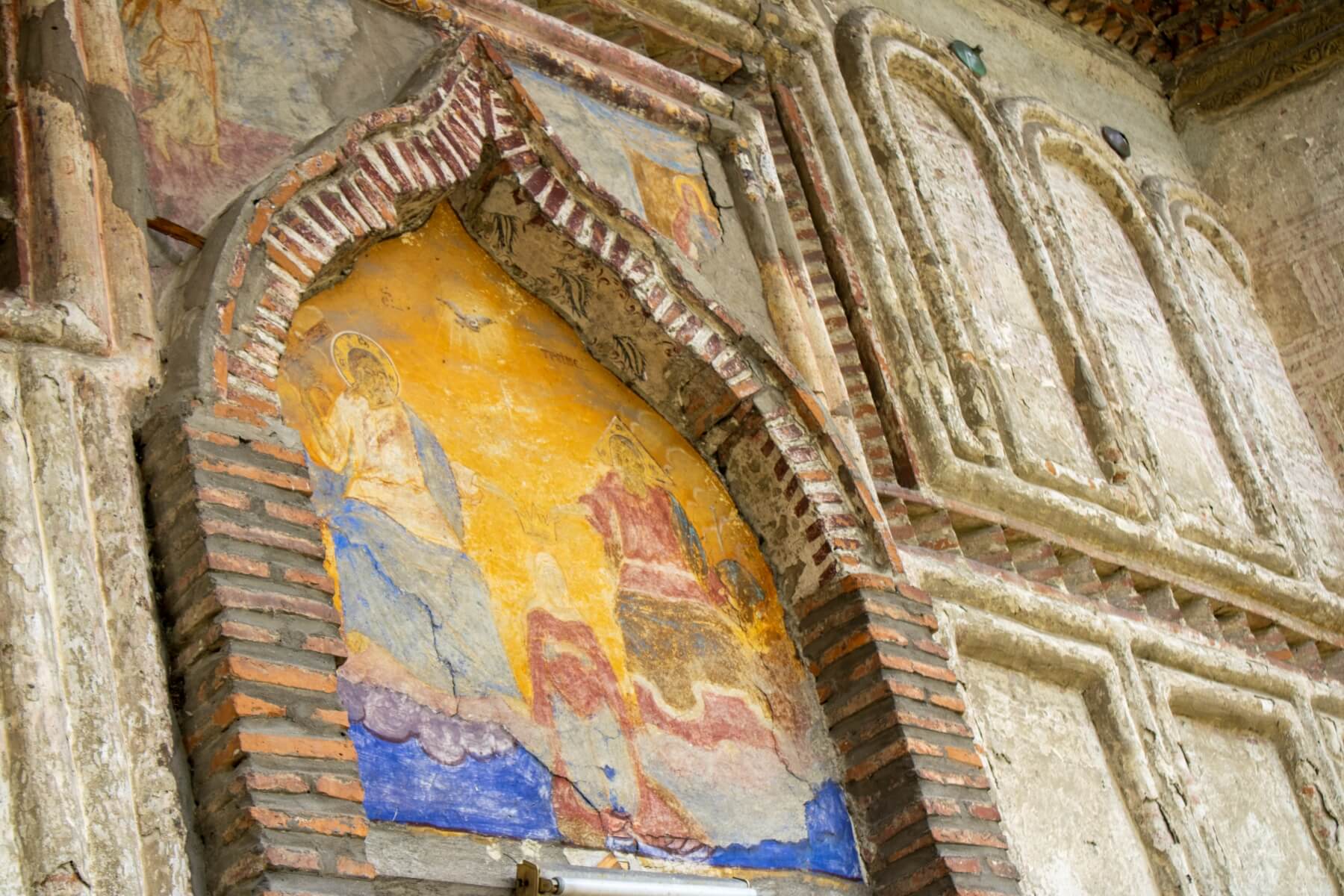 Biserica Golesti_Sfanta Treime_Stefanesti_Arges_